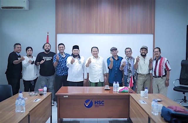 Bupati Jember Terpilih H Hendy Semangati Seniman dan Budayawan Hasilkan Karya Bernilai Ekonomis
